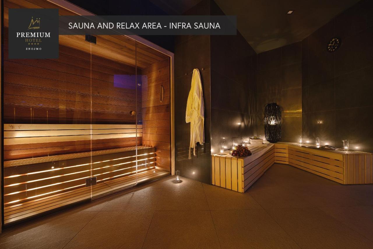 Premium Wellness & Wine Hotel Znojmo Bagian luar foto